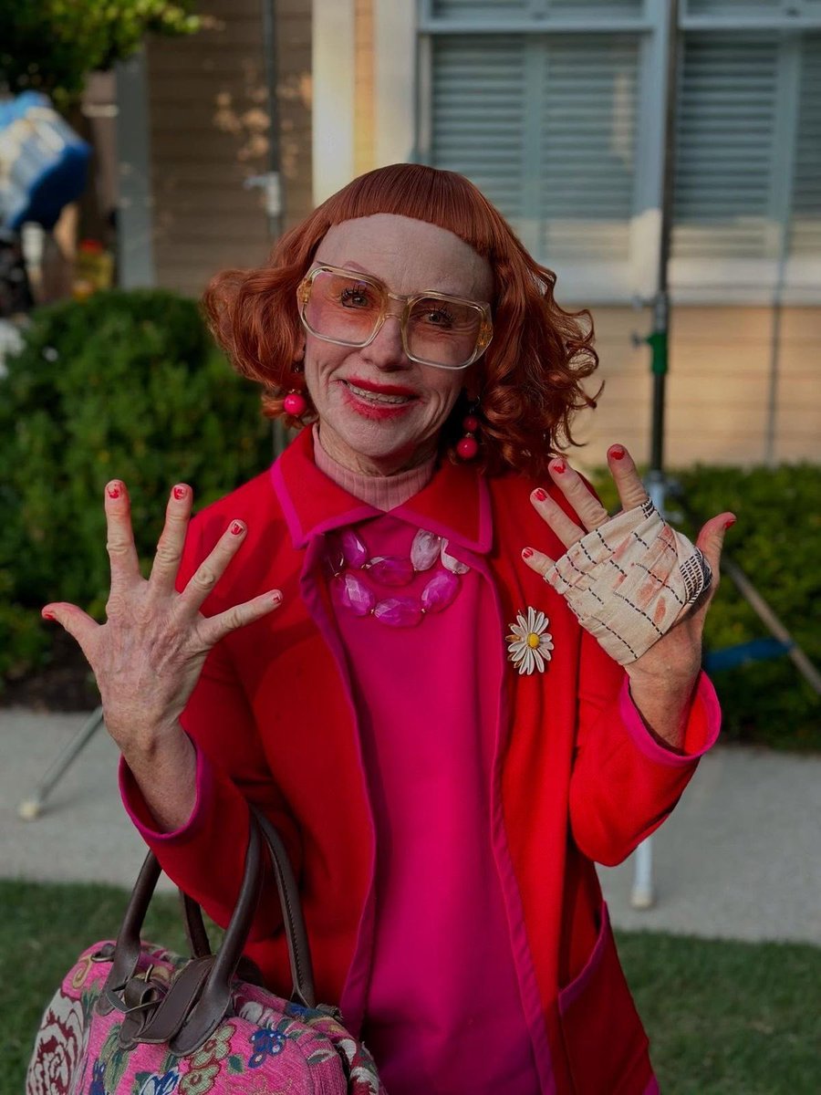 Cápsula Geek 👽 tweet media