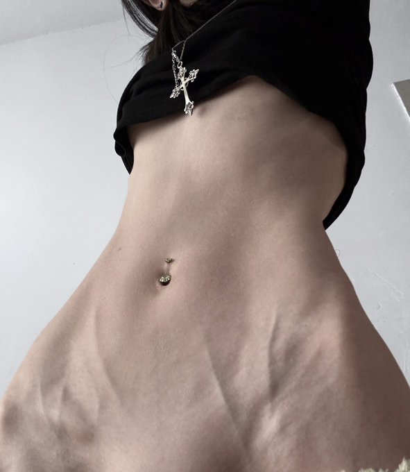 Maya Ta Gothique tweet media