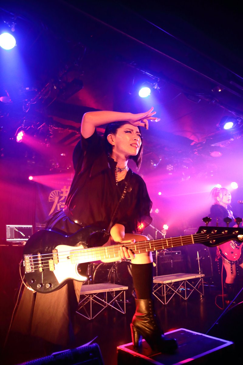 Jrock_USArock's tweet image. 🌟 @bass_ery 🌟

(📸 by @so_eins / @so_eins_photo) 

#Jrock #bassist #photography