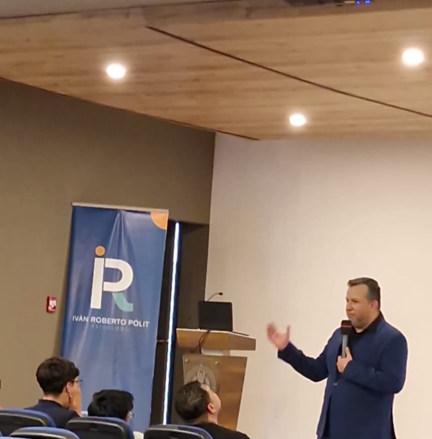 Conferencia Liderazgo. Universidad Internacional Sek