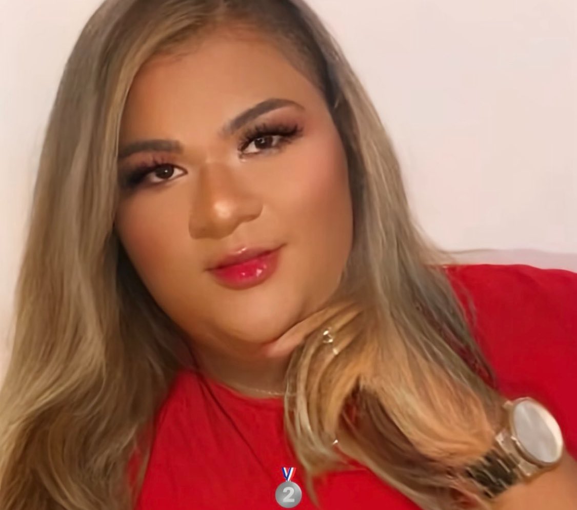 riri da água benta tweet media