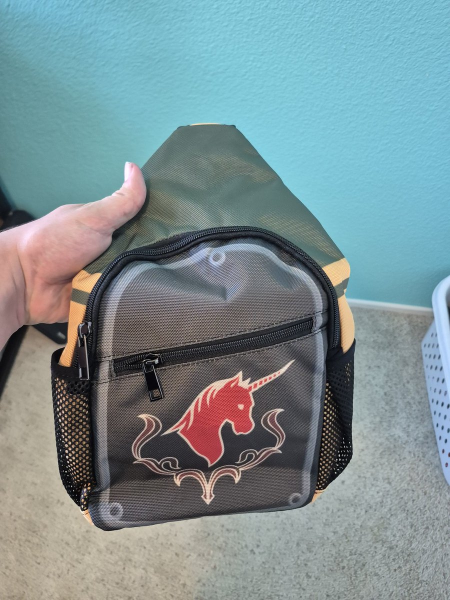 4n0rak1's tweet photo. New bag just in time for #FFXIV Fan Fest yippee https://t.co/ay1NhHoJZY