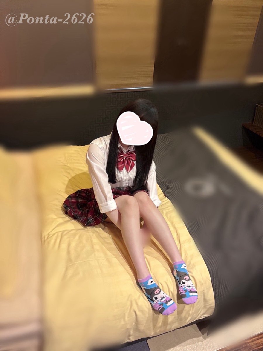 pontakun_03's tweet photo. 3月〇日
もかちゃん
【ℳℴ𝓀𝒶 𝒸𝒽𝒶𝓃 𝒱ℴ𝓁 𝟓】
もかちゃんとは色んな物を食べに行ったり
お話も盛り上がるし
一緒にいると本当に落ち着く女の子です
"(∩>ω<∩)"
兎に角優しくて
頭の回転も早くて
本当に地頭のいい子だなぁ
と感心しています
꒰՞ɞ̴̶̷̥⩊ɞ̴̶̷̥꒱֯
またお会いしましょうね♪

注:垢と写真の掲載は、ご本人の承諾を得ています