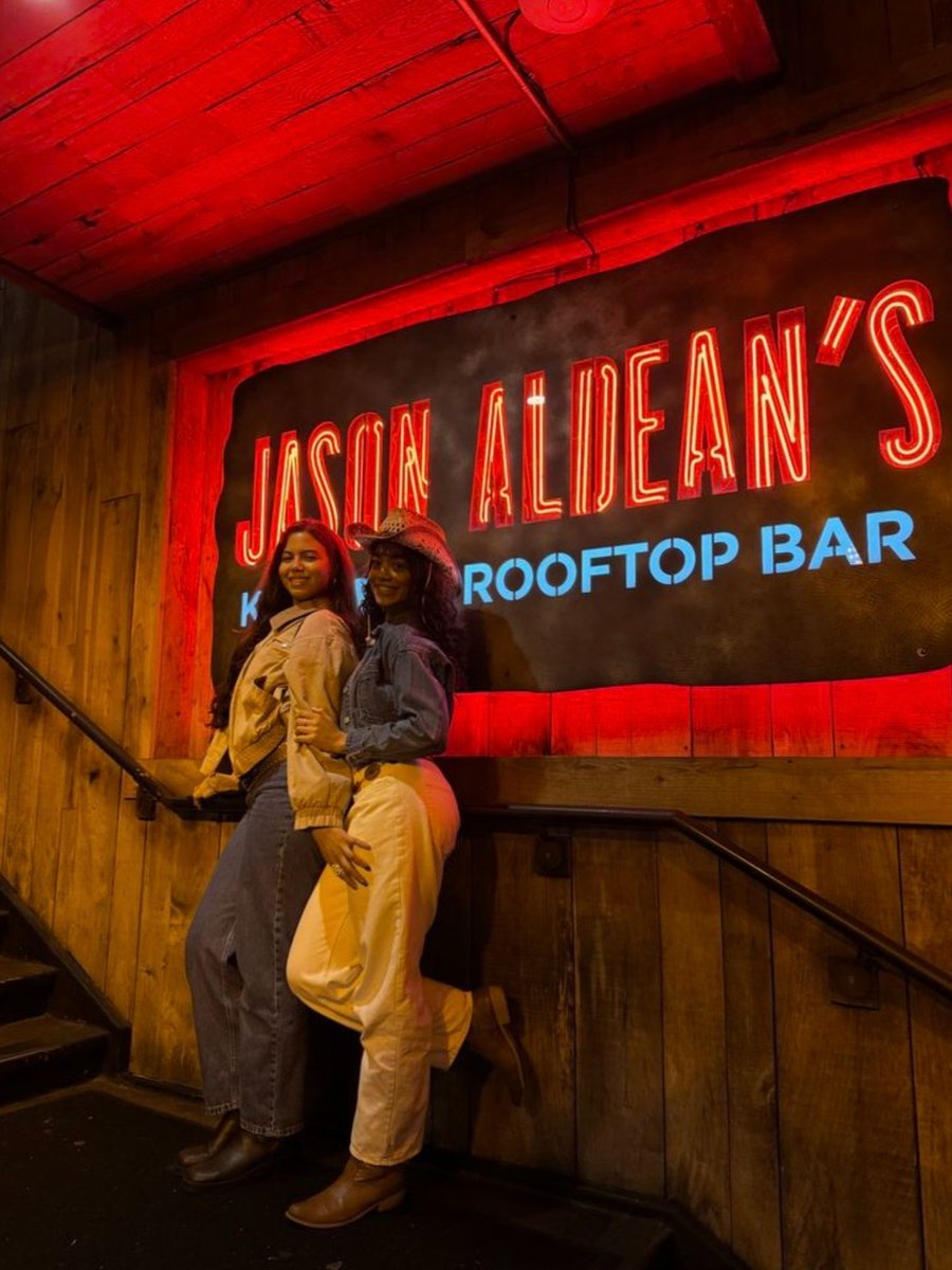 Jason Aldean's tweet media