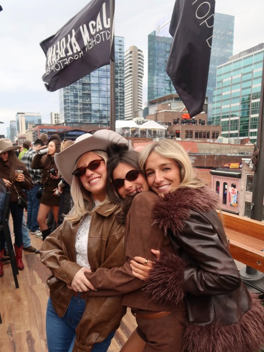 Jason Aldean's tweet media