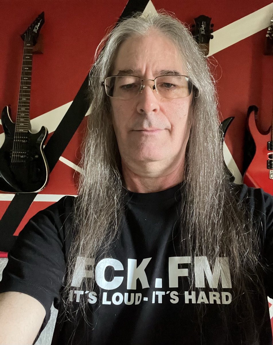 XXREMY300XX tweet media