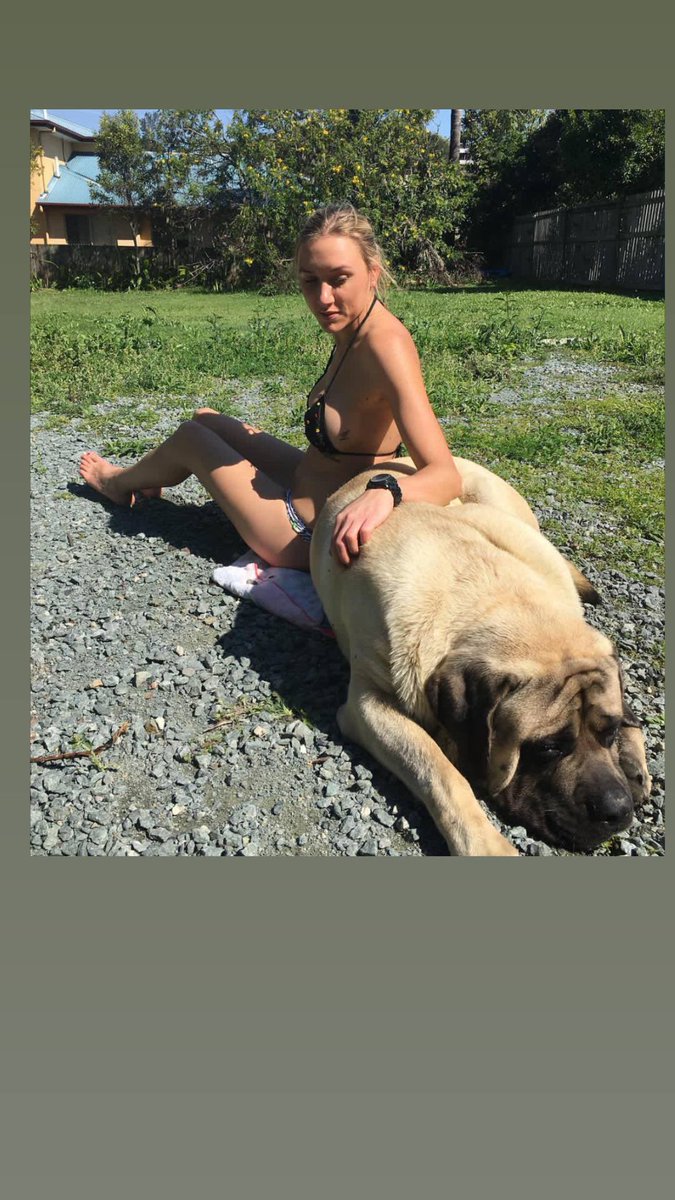 Laura 💋 tweet media