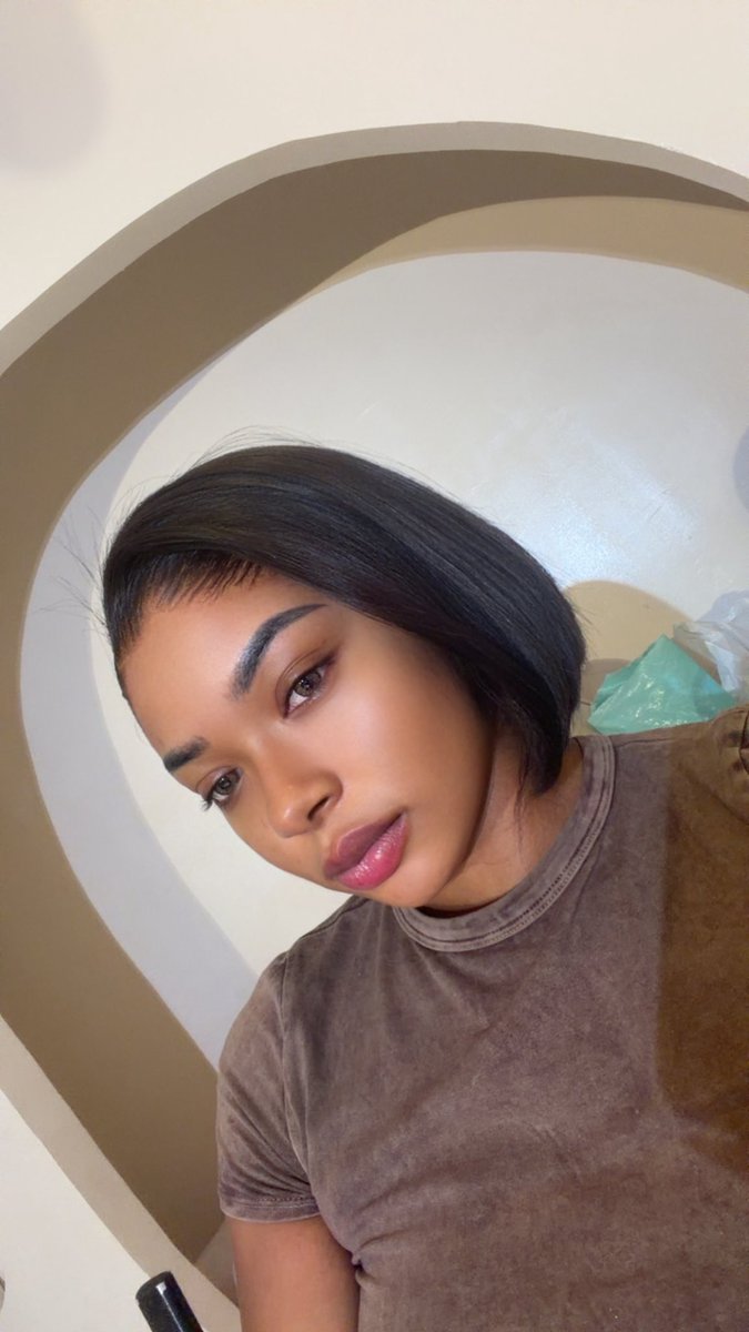 LIQUOROSE🦁🌹 tweet media