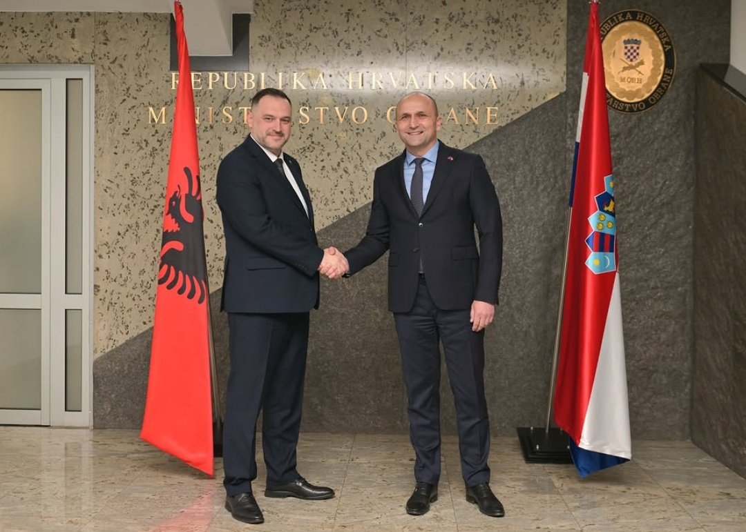 Lukai1861's tweet image. #Croatia #Albania | Albanian 🇦🇱 Defence Minister Ermal Nufi visited Croatia 🇭🇷 where he was received by Croatian 🇭🇷 Defence Minister Ivan Anušić. When asked how both countries would respond in the event of an attack on so-called Kosovo, Anušić stated that the trilateral
