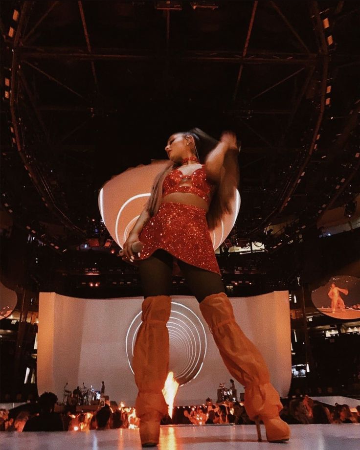 𝙫𝙖𝙡𝙚𝙣𝙘𝙞𝙖 tweet media