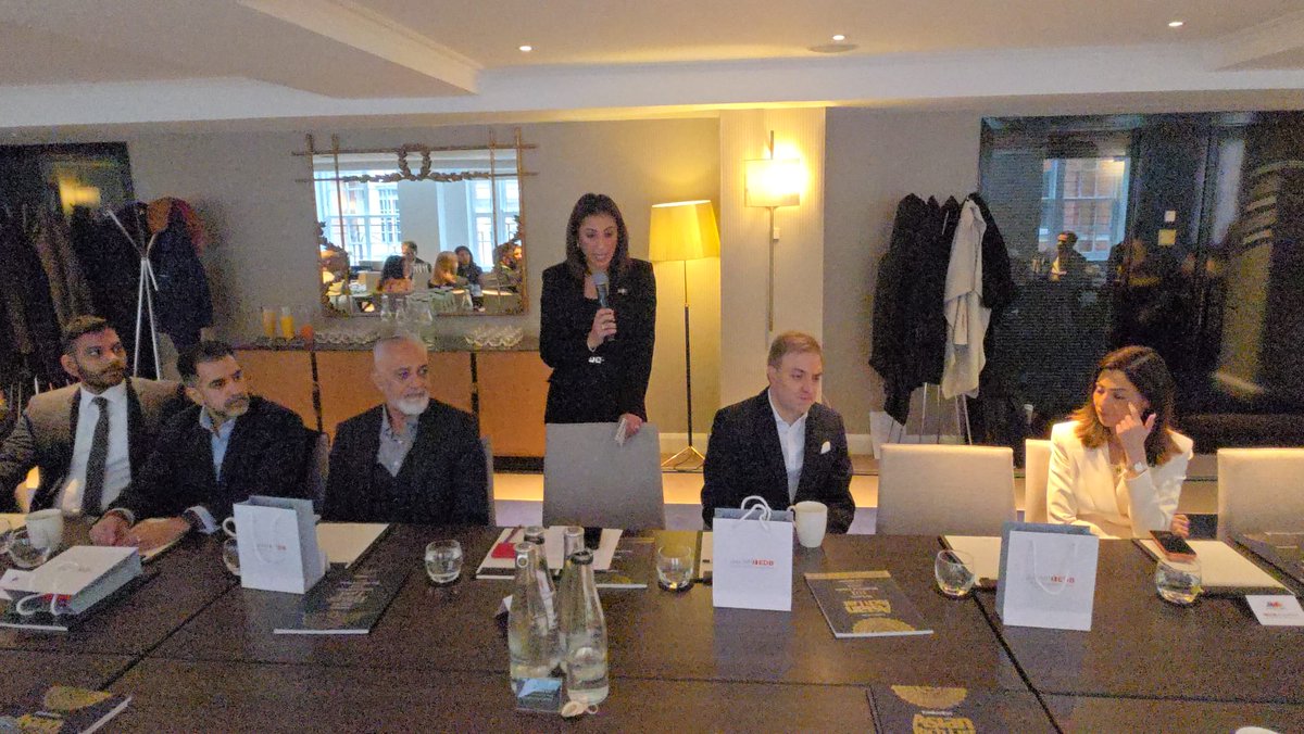 MaheshLiloriya's tweet photo. AMG's exclusive roundtable in London focused on opportunities in the Middle East amid evolving geopolitical dynamics. 
It was an honour to host H.E. Noor bint Ali Alkhulaif, Minister of Sustainable Development of Bahrain, in conversation with Rt Hon Lord Tariq Ahmad. https://t.co/u4QAnfcewT