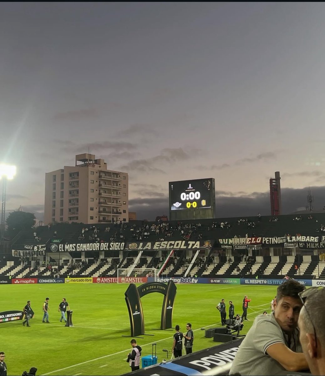 Out of Context Libertadores tweet media