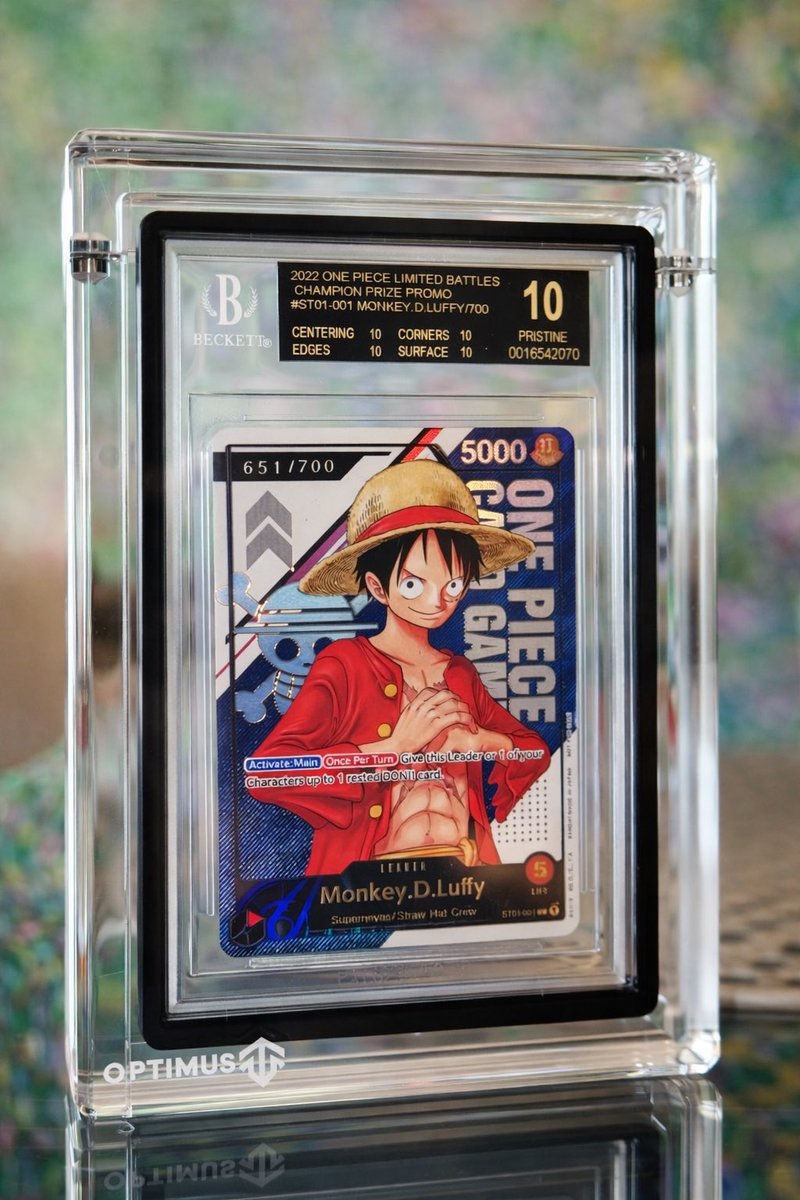 beckettcollect's tweet photo. Originally awarded as a top prize in early Bandai tournaments, these cards were never publicly released. This copy just sold for $300,000, a major milestone sale for the One Piece TCG market. https://t.co/DzHN3xmT3Z