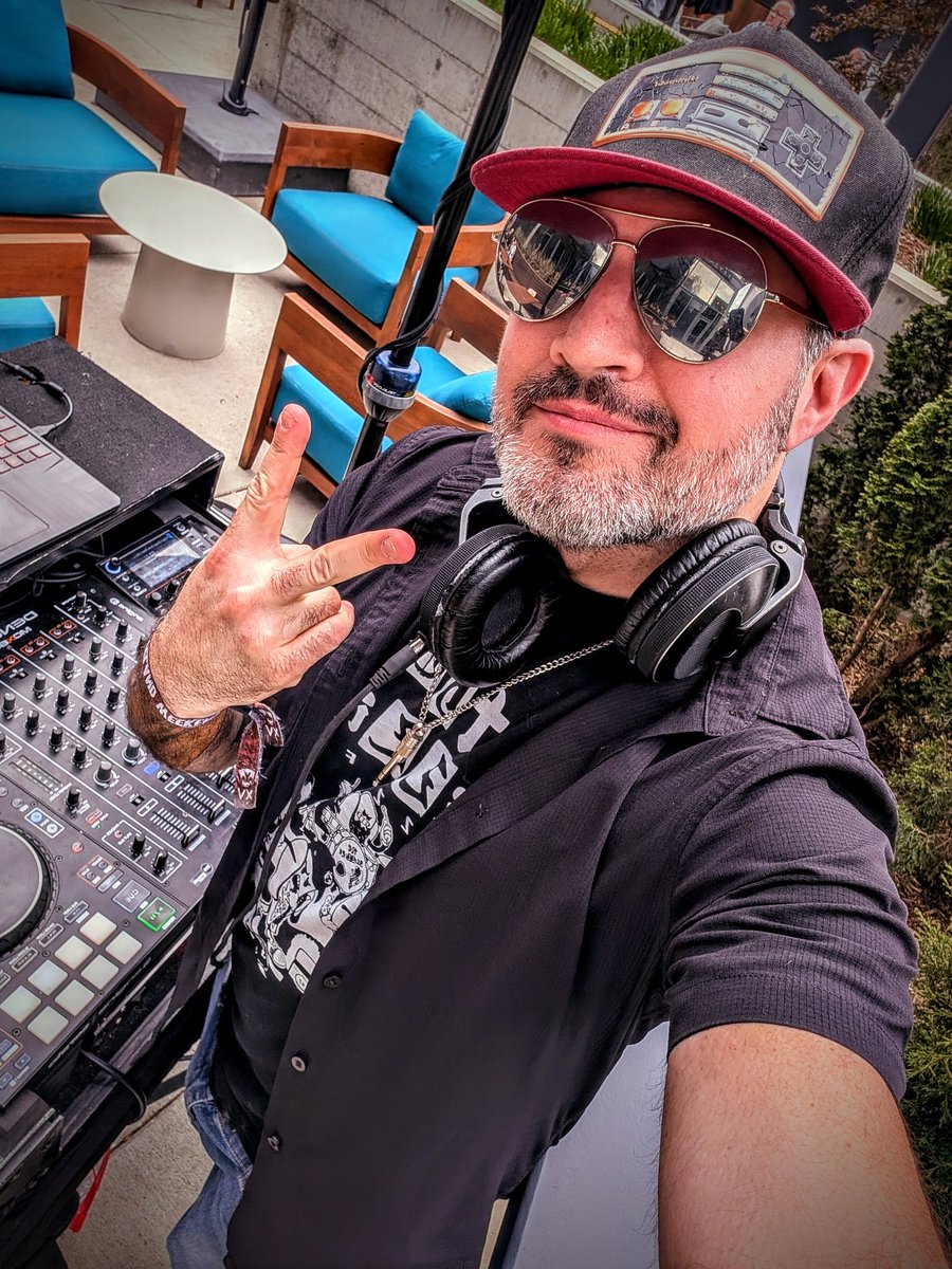DJRebirth's tweet photo. Just being a goofy goober DJ out and about today! https://t.co/LwbSSxxjHk