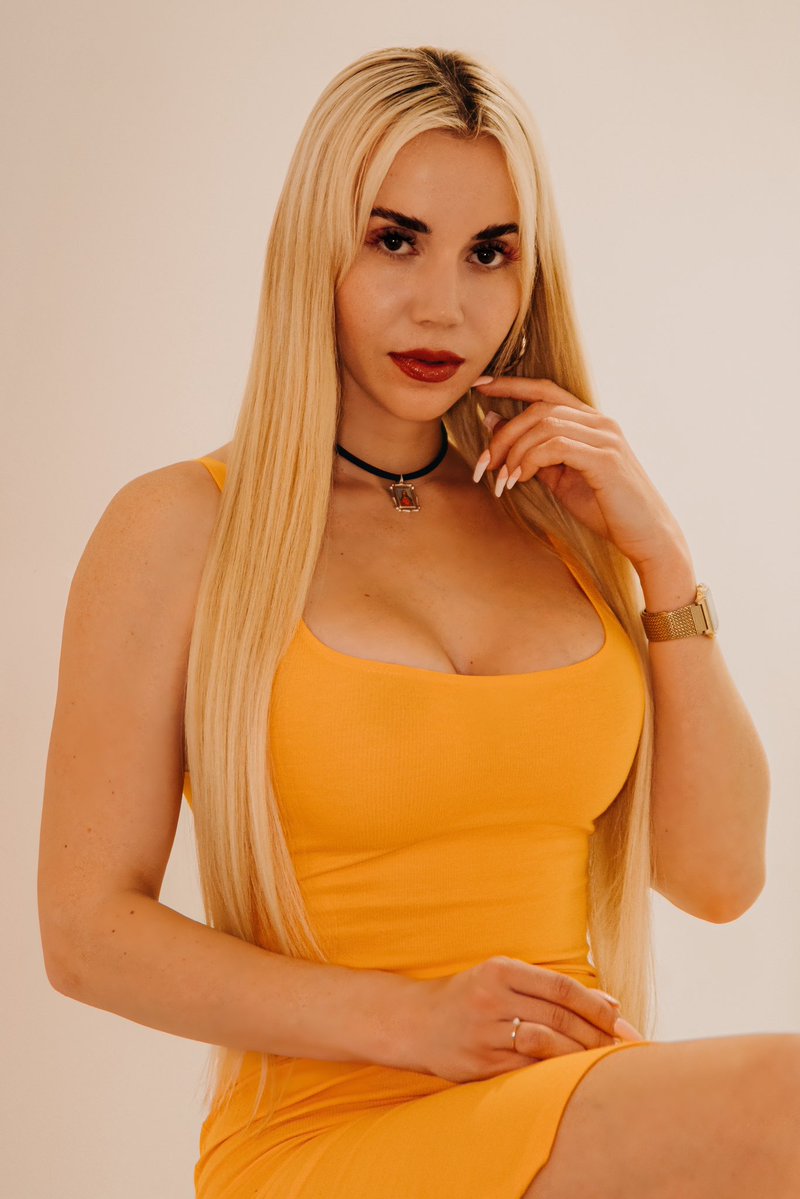 Marianna Schreiber tweet media