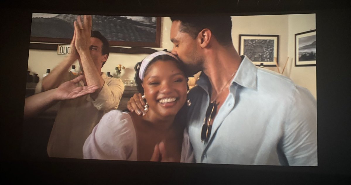 They are so cute. Give them more sequels please. #YouMeAndTuscany