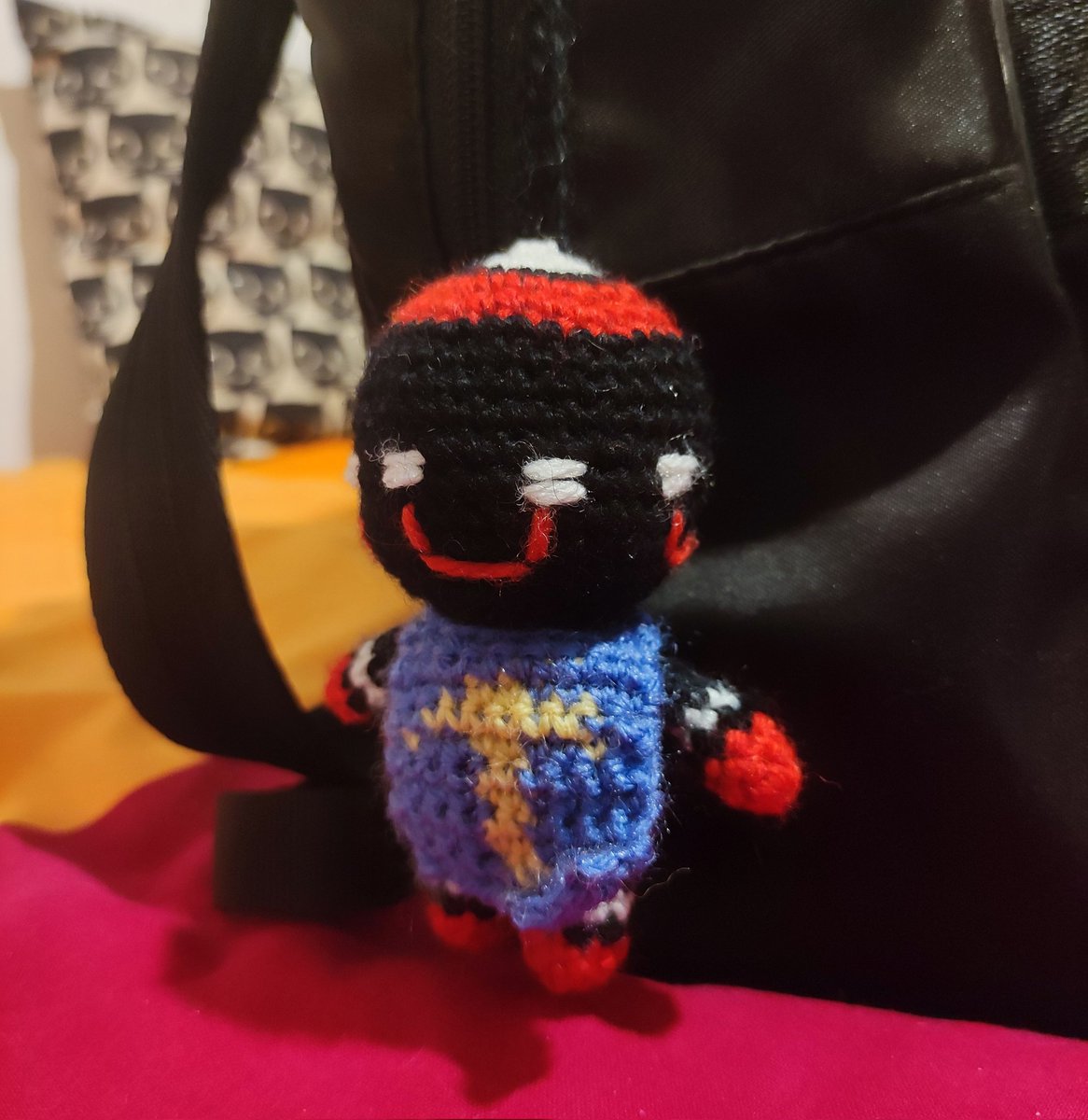 ceboshax 🧅 tweet media