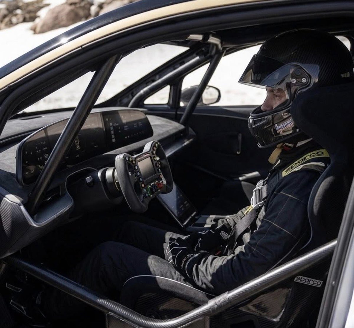 LetsGoLucid2022's tweet image. $LCID #Gravity in racing!