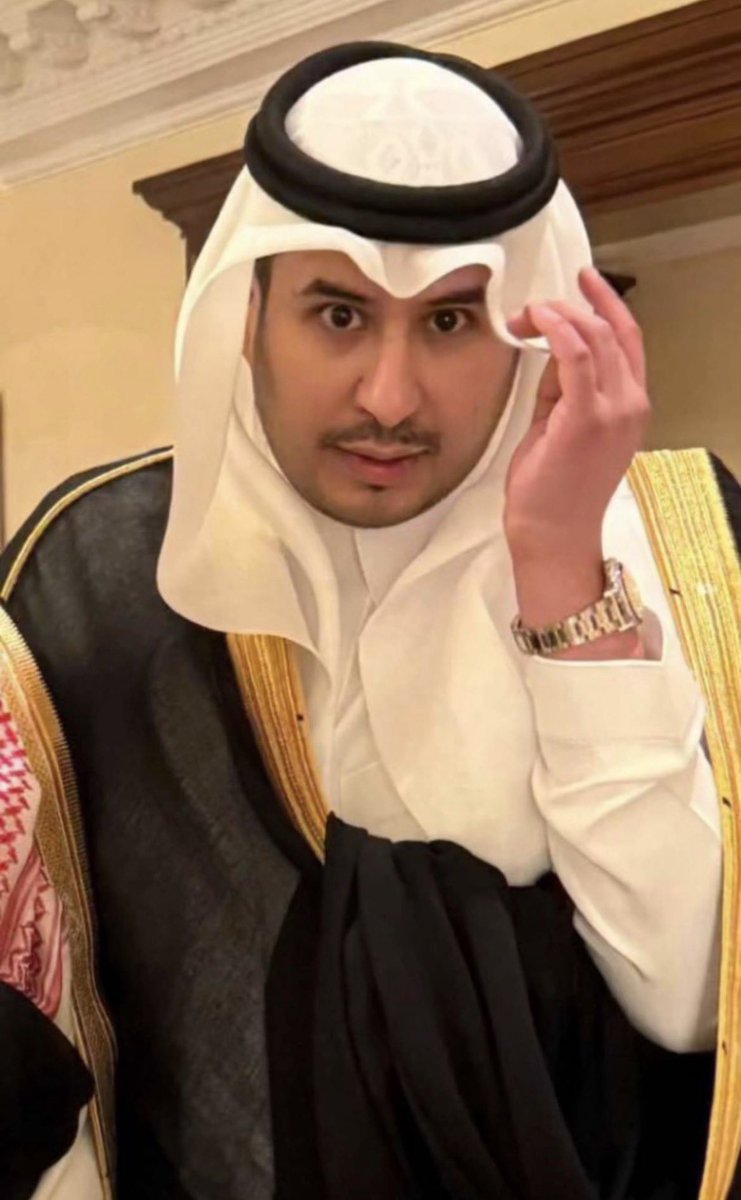 #تركي_بن_سلمان
#واحد
يارب البرايا ….
اجزل له الخيرات والعطايا …
واصرف عنه السوء والبلايا .

الله يطول بعمرك ويديم عزك سيدي .
🤲🤍🤲