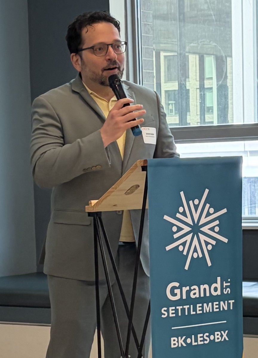 NYC Department for the Aging tweet media