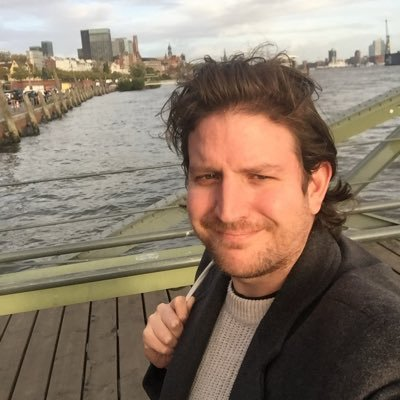 Commie Carney tweet media