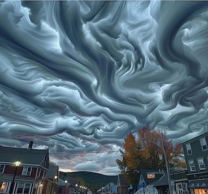 pmamtraveller's tweet photo. Undulatus asperatus clouds in Gorham, New Hampshire. https://t.co/zSeAqX5XXW