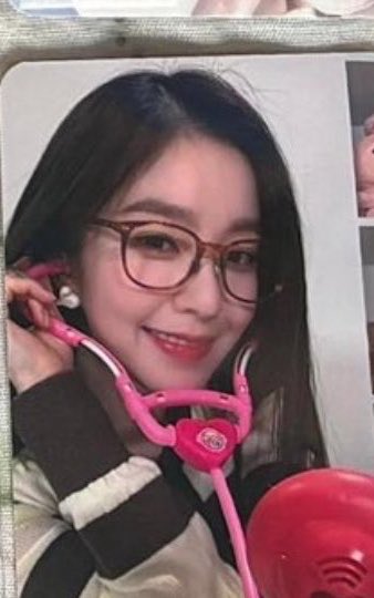 tati 🐰 tweet media