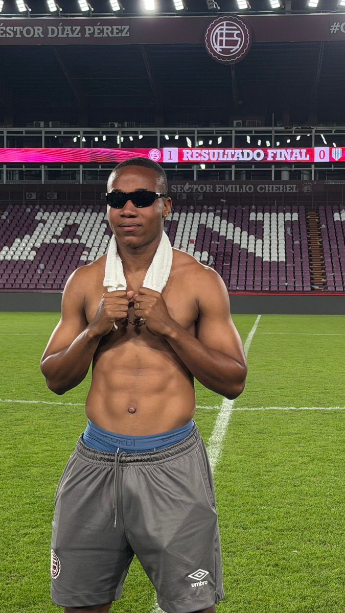 Club Lanús tweet media