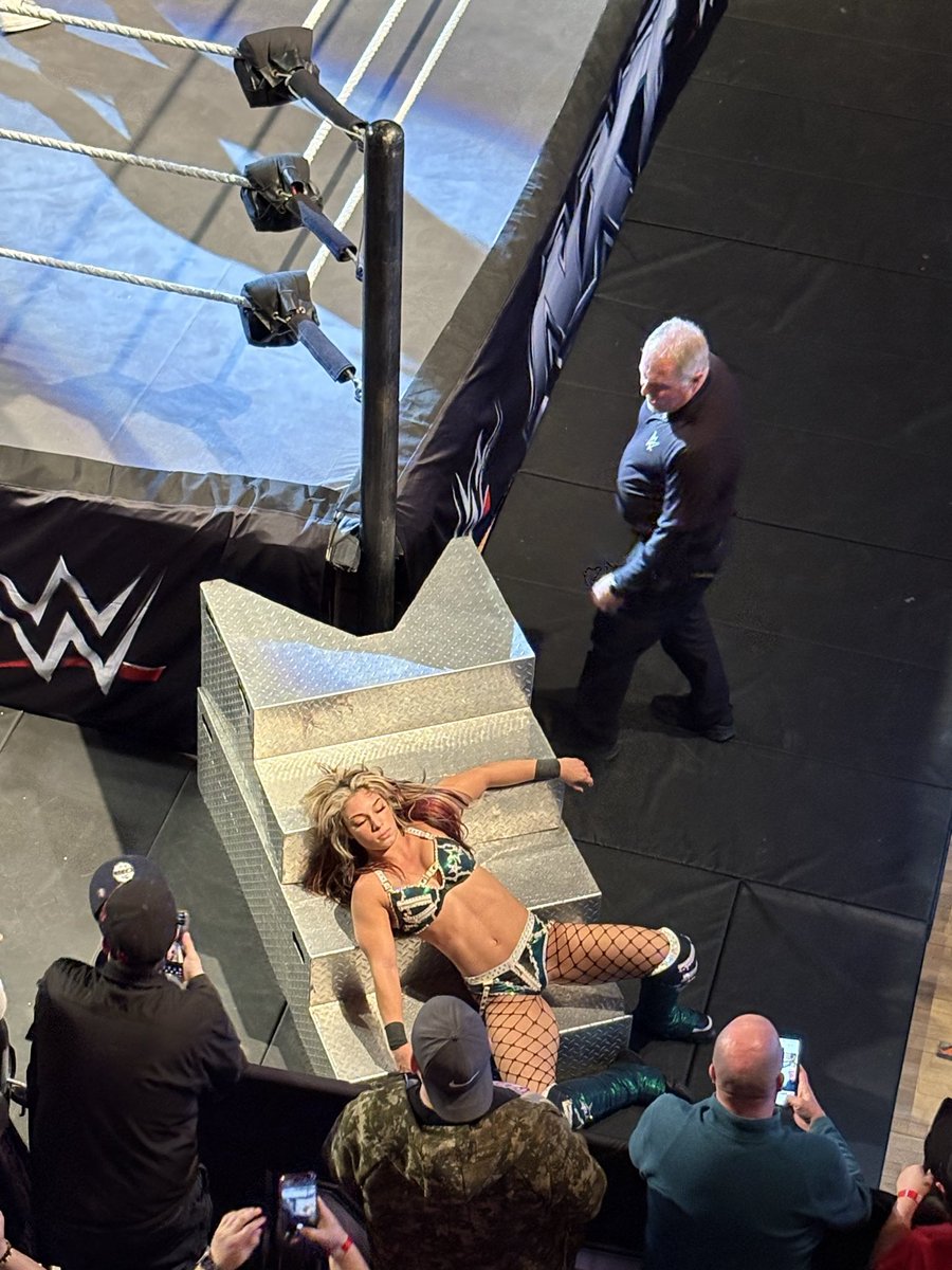 THEA HA!L tweet media