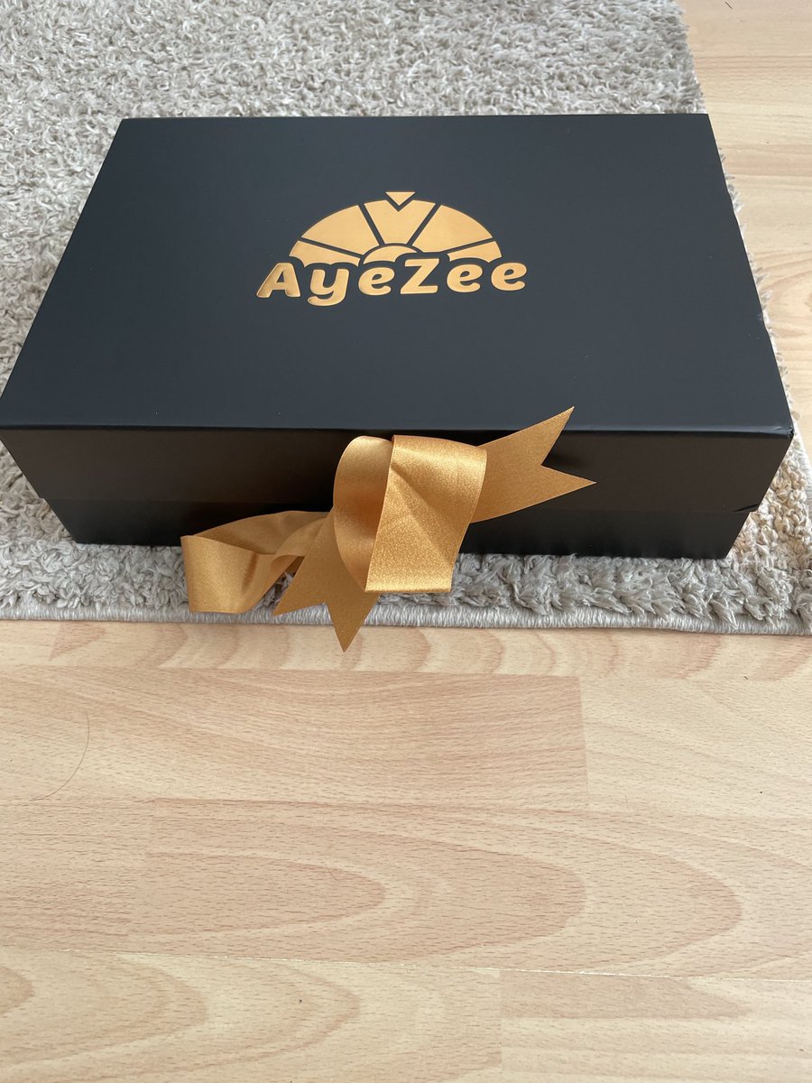 stekabe15's tweet photo. After 5 years of watching the streams I was able to to win a auction on #Ayezeestore a new iPhone 17 pro max big big shout outs to @AyeZee n @X7Dave for all you guys do for this community and a big shoutout to the 1 and only @Major__Lift for everything you do to bro 🫶🫶🫶 https://t.co/iImxWNEuOJ