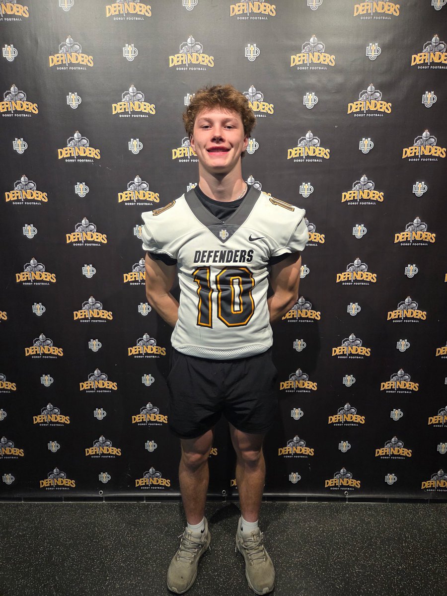 Brinkdyl10's tweet photo. Had a great time at @DordtFB with teammate @Blake_Bohlman_! Was impressed with the facilities and had a great time chatting with coaches @HuttingaLucas and @BMcCormick08! @CoachHuber02 @LMHS_Football https://t.co/hDZLyGTx7r