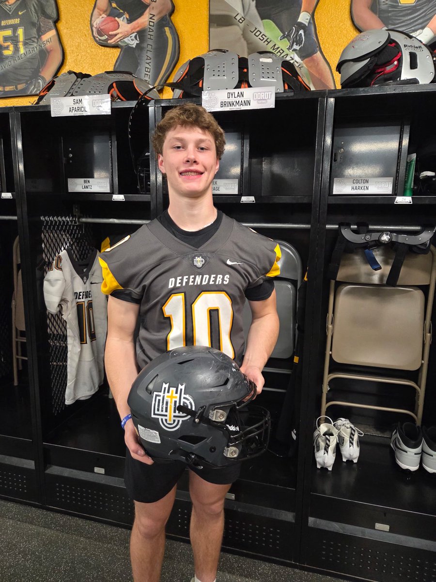 Brinkdyl10's tweet photo. Had a great time at @DordtFB with teammate @Blake_Bohlman_! Was impressed with the facilities and had a great time chatting with coaches @HuttingaLucas and @BMcCormick08! @CoachHuber02 @LMHS_Football https://t.co/hDZLyGTx7r