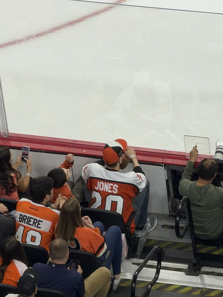 Brian Smith tweet media