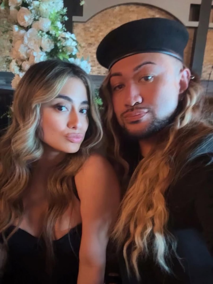 mafiallybrooke's tweet photo. O face card!!

IG • Ally via ready4warr Instagram story. https://t.co/2Js8e4dvFo