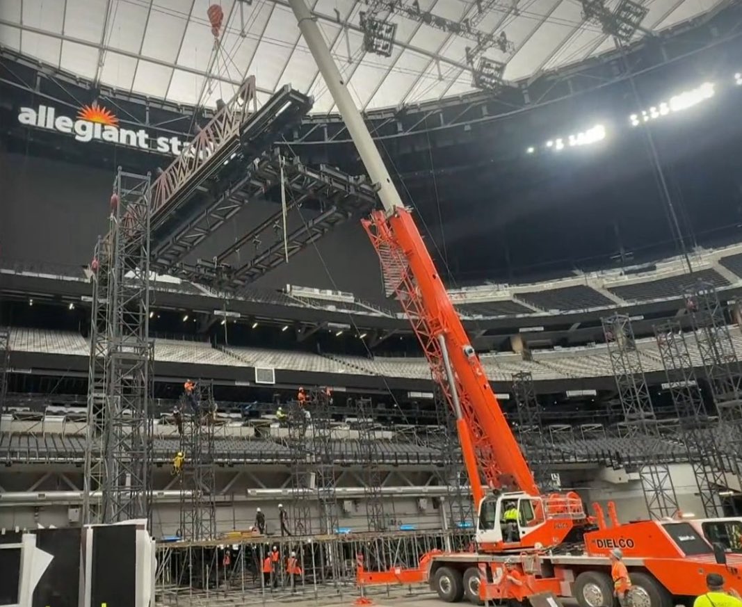 Wrestle Ops tweet media