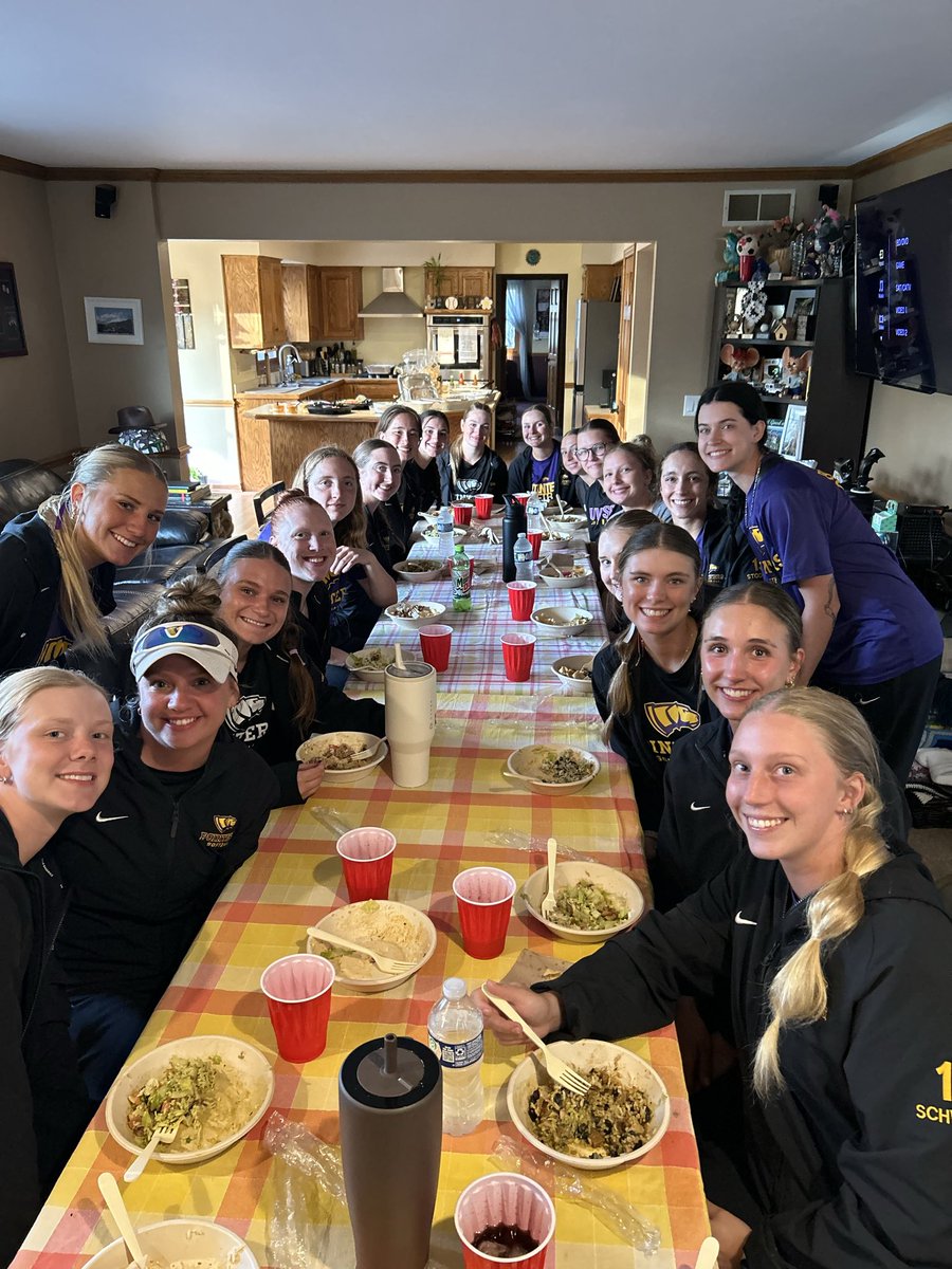 UWSP Softball tweet media