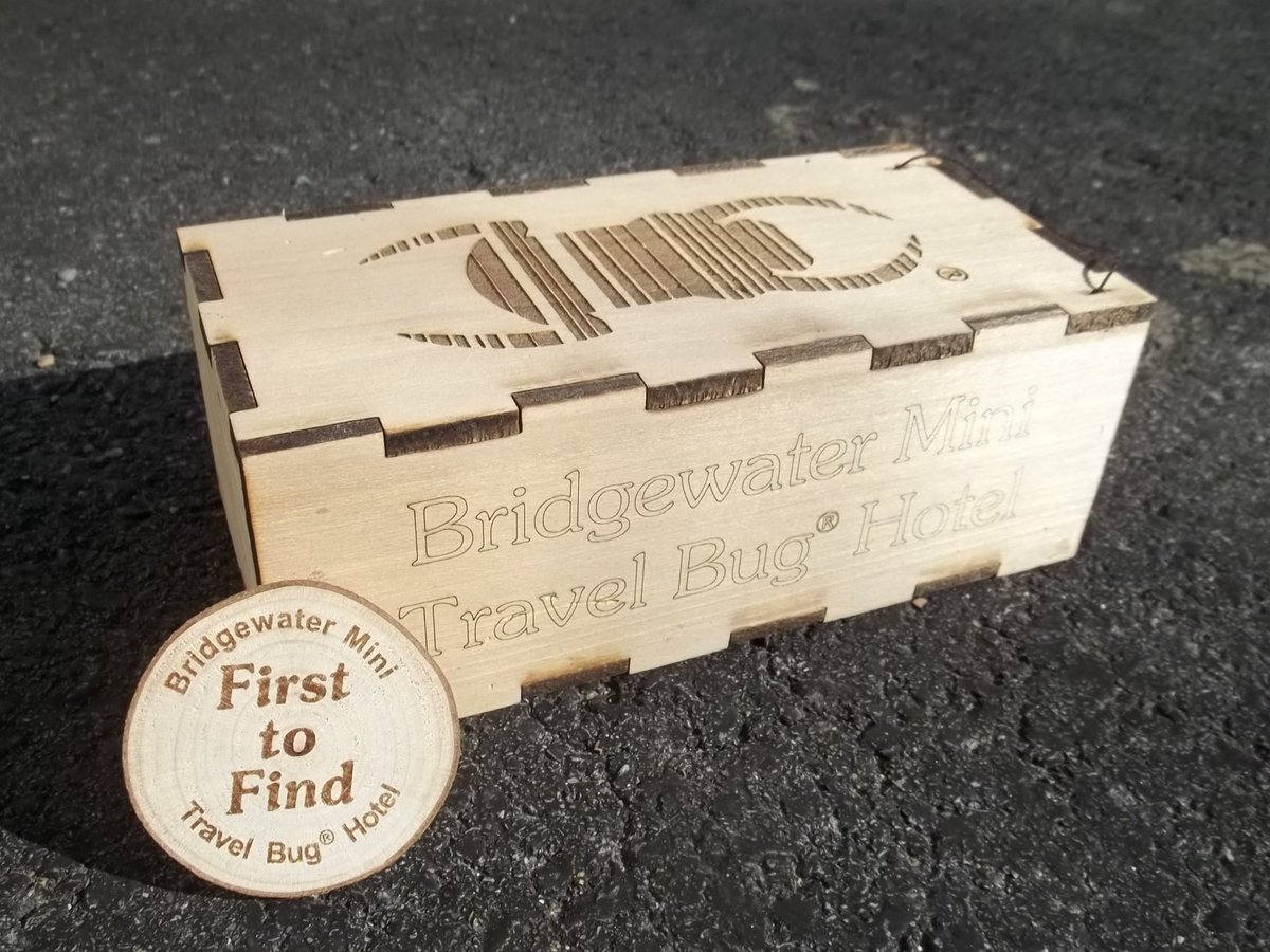 US Geocaching Hour tweet media