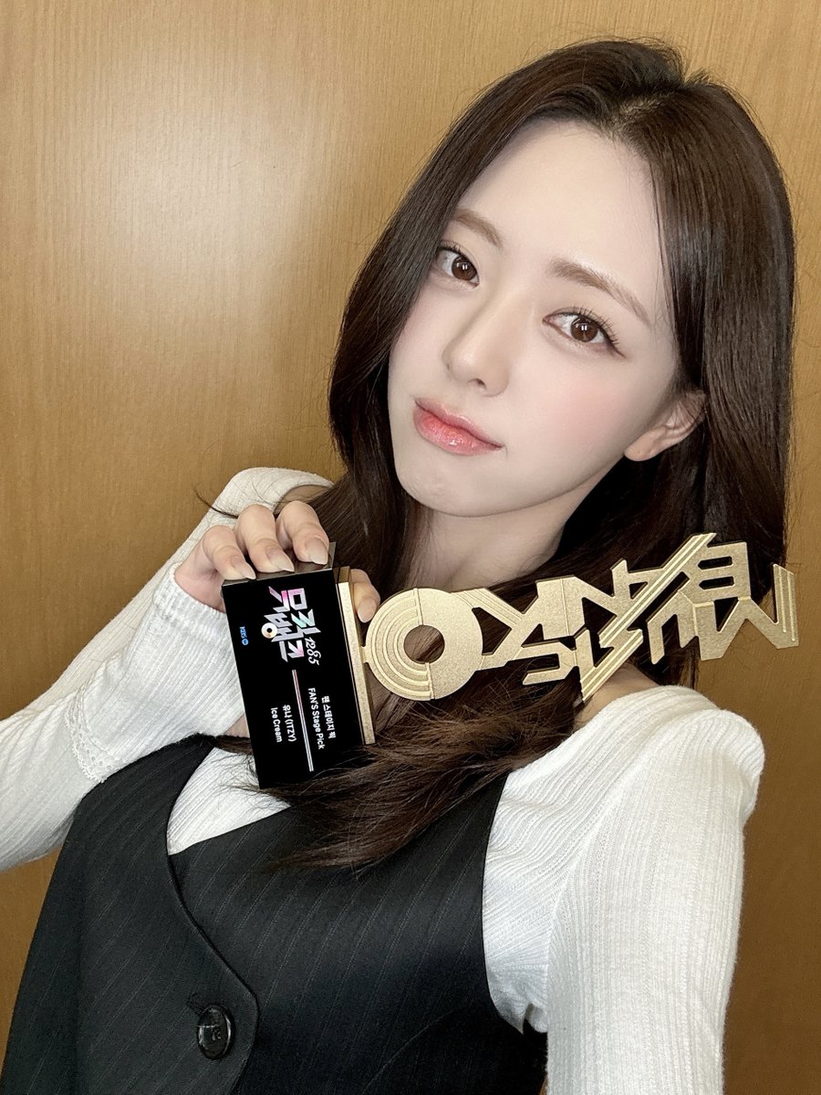 팬캐스트 Fancast tweet media