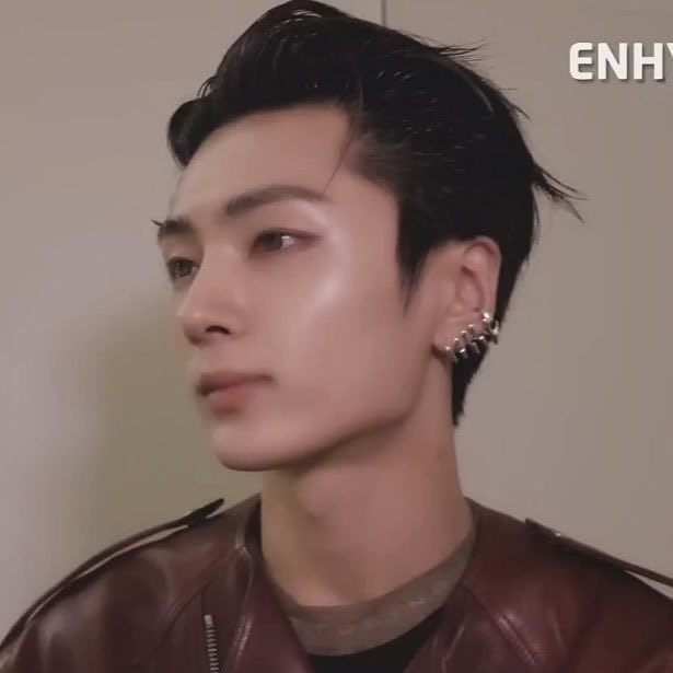 jay media⋆⭒˚.⋆ tweet media