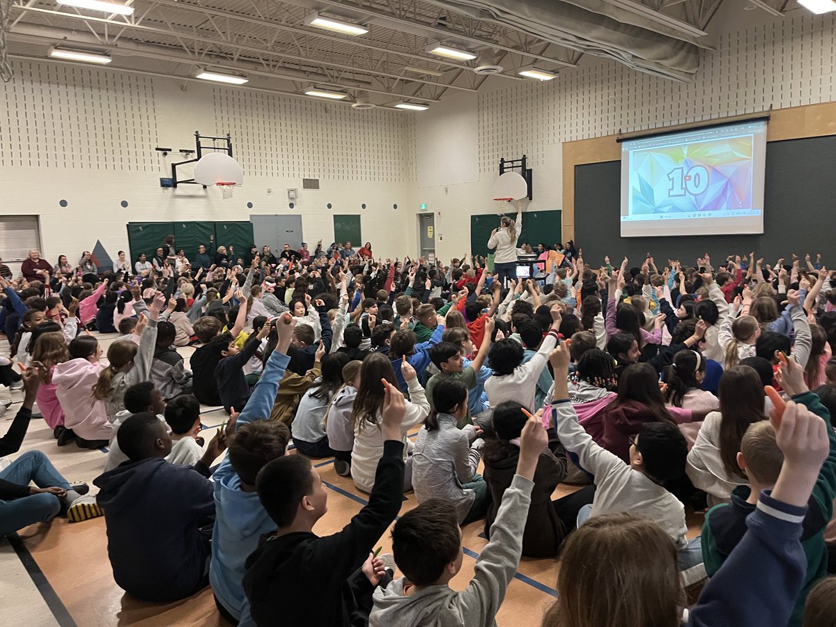 St. Stephen School tweet media