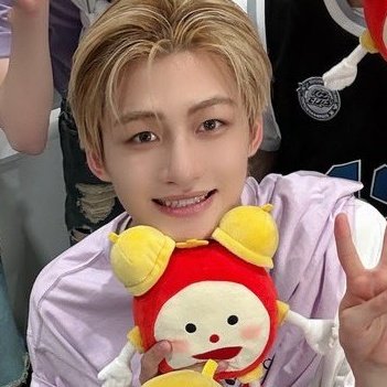 김엘리 tweet media