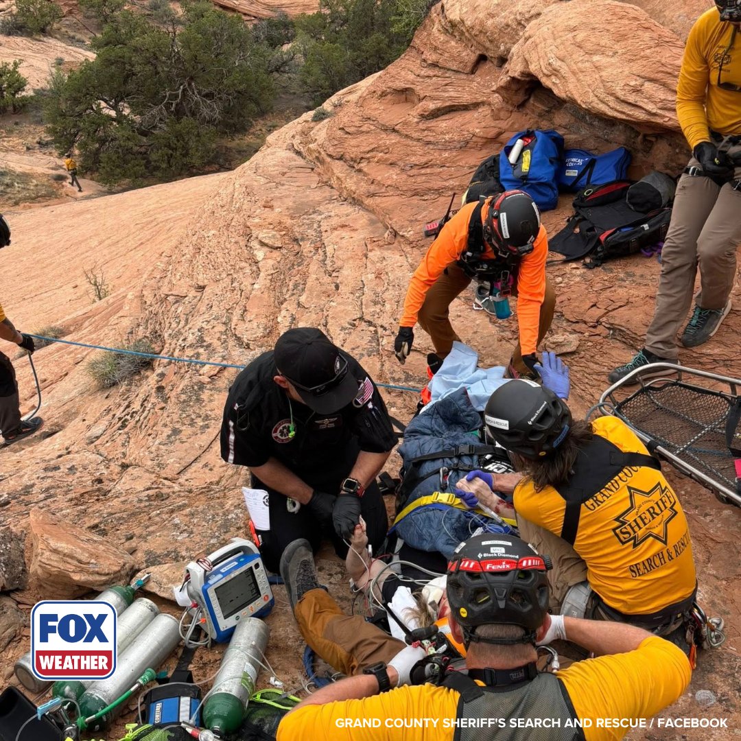 foxweather's tweet image. HIKE HORROR ⚠️: Family hike gone wrong in Utah after a parent slips and falls 80 feet down a canyon, prompting a complex rope rescue due to a serious injury.

Click the link to read more: foxweather.com/earth-space/fa…

#Utah #Southwest #Hiking #Spring #Outdoors #Rescue #Safety