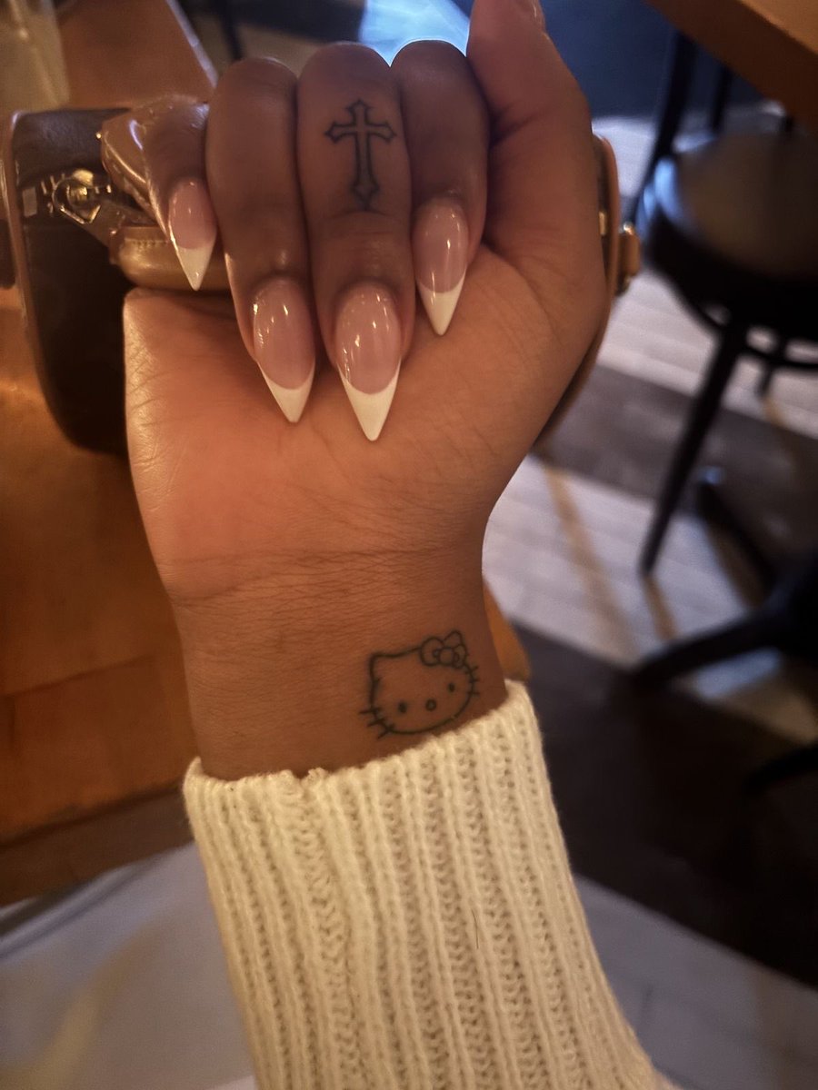 Kijahhh179's tweet image. Be the Hello to my Kitty😙🩷 #hellokitty