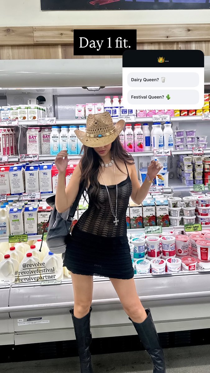 VictoriaCrave 🌗 tweet media