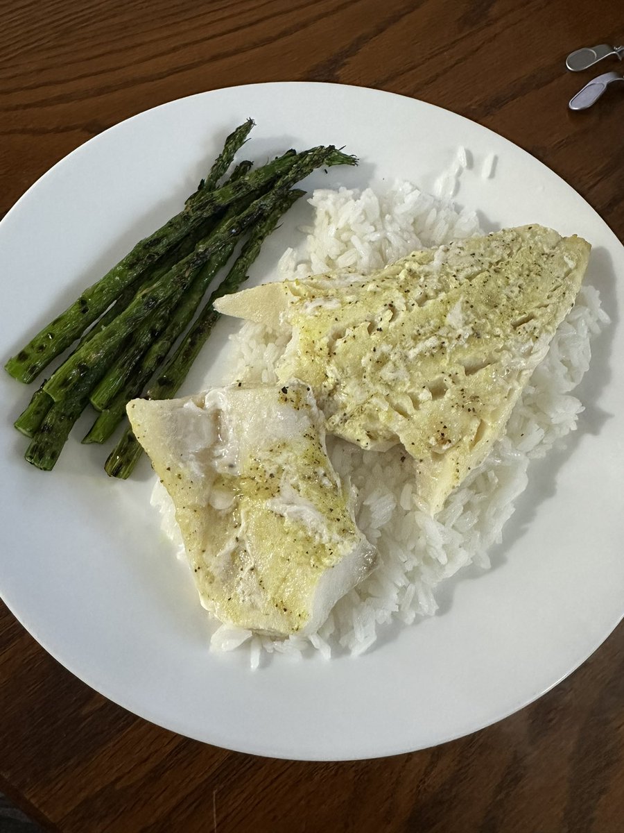 8 Ball Front Pocket tweet media