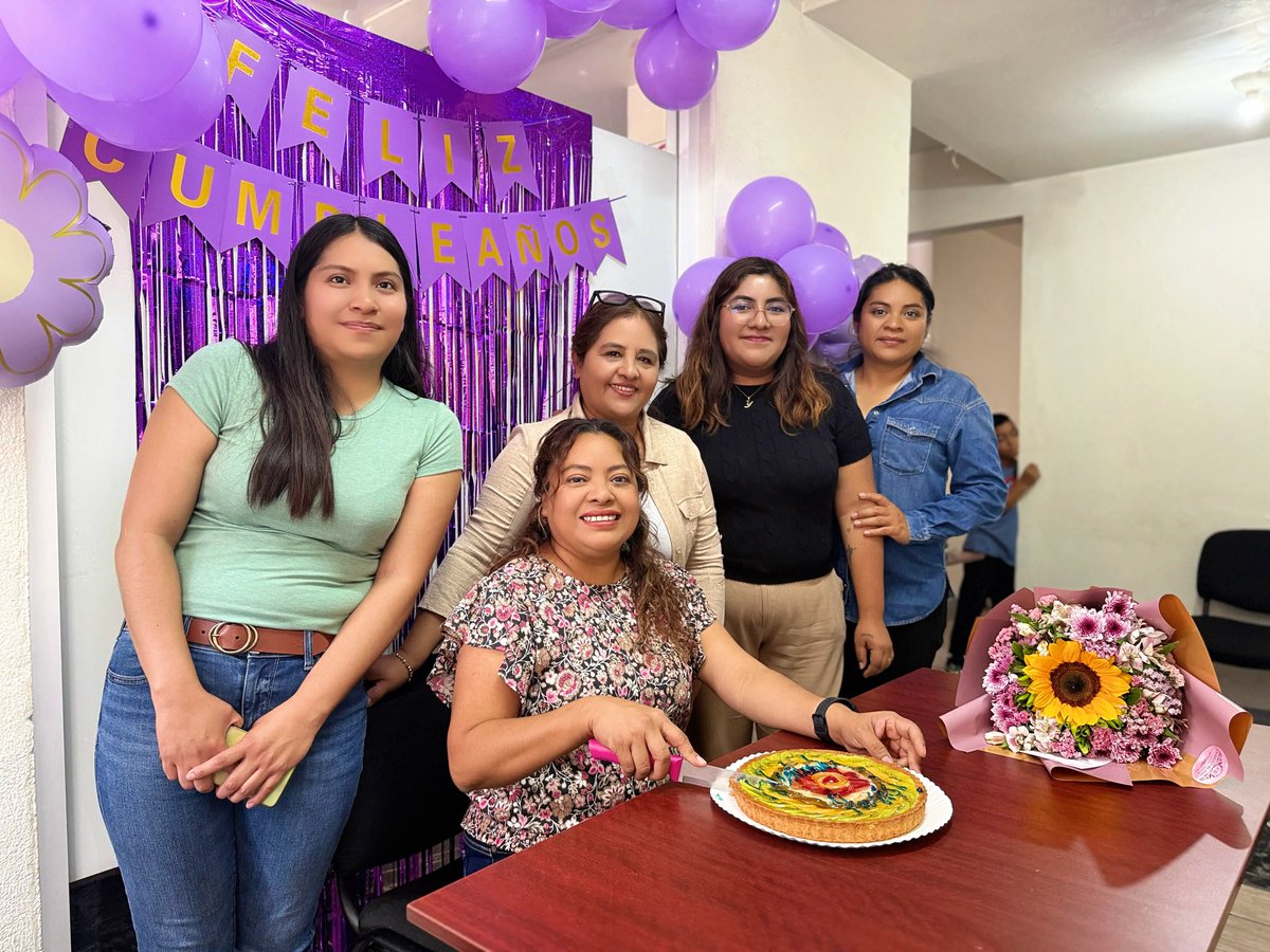 Gracias por tanto cariño, por cada mensaje, llamada y por esas sorpresas que hicieron de mi cumpleaños un día inolvidable. ✨ Me siento muy afortunada de tener personas tan bonitas en mi vida. 💜

#RocioMelchor #Oaxaca