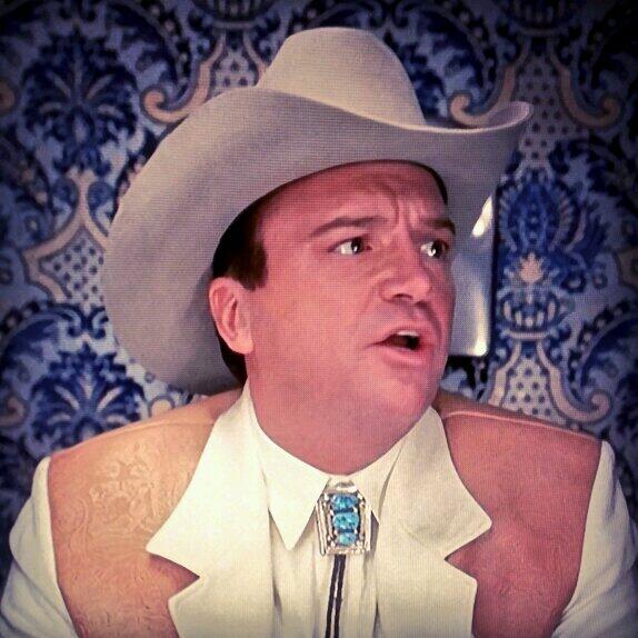 Luuin 🇨🇦 tweet media