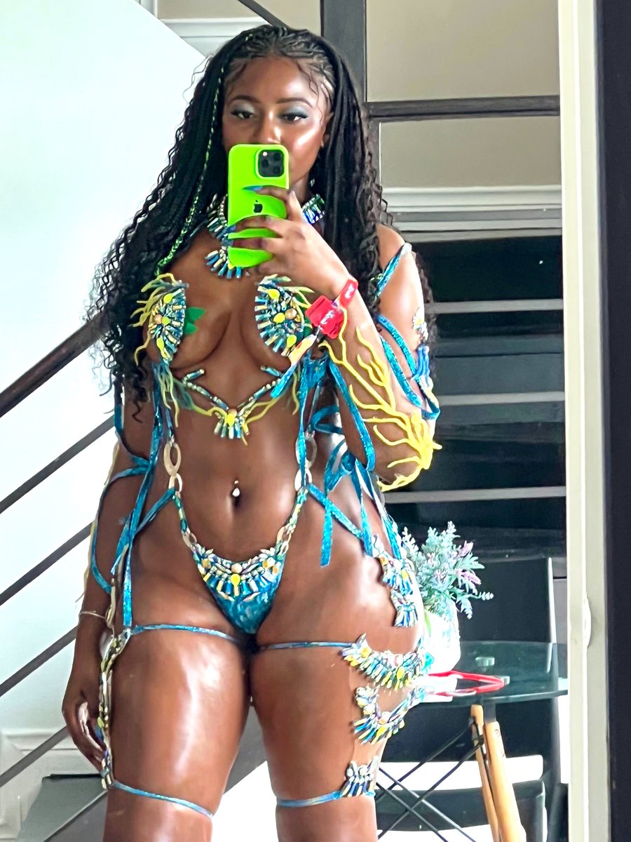 Mysterious🎀 tweet media