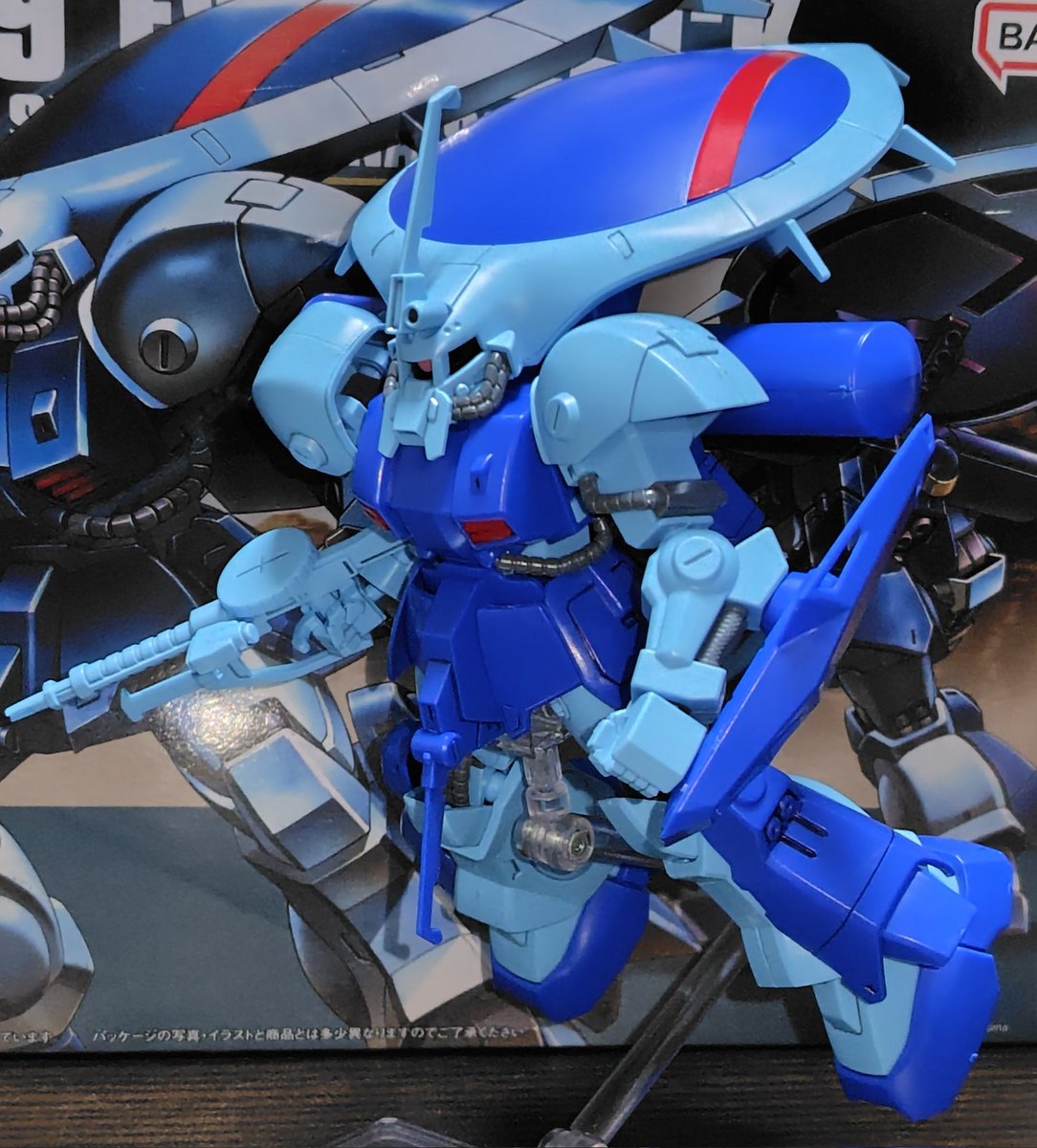 tomoakiplus's tweet photo. アイザック完成〜
レドームがついてる頭部が特徴的ですね
設定通り、キットもベースがハイザックなので色分けとか可動域はイマイチですね
でもしっかり特徴捉えてて満足です

＃ガンプラ
#ガンプラ好きと繋がりたい
#ガンプラの画像を貼るとRTされると聞いて
#機動戦士ガンダムZZ https://t.co/6Y8FONLlro