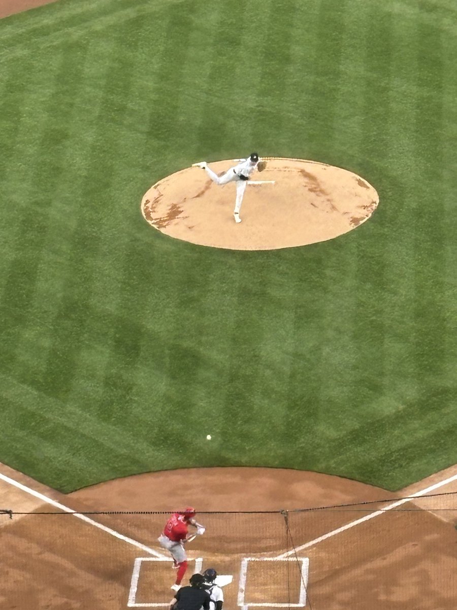 KingcougarMike's tweet photo. ⚾️9️⃣9️⃣8️⃣8️⃣@eddiesofficials @johnnysfgiants @velcrobaby @dahrenstorff @DavePolaski @rstones199 @Always_Yangry #MLB 19 #RepTheHalo #RepBx w @Hro611 @JohnFlynn97 @gilligan80 @JohnnyKamen @QuarterRico @royaltytoursusa MikeAbrams MarkPeters FrankAnichiarico 🦆 https://t.co/2UPxgqlVMs